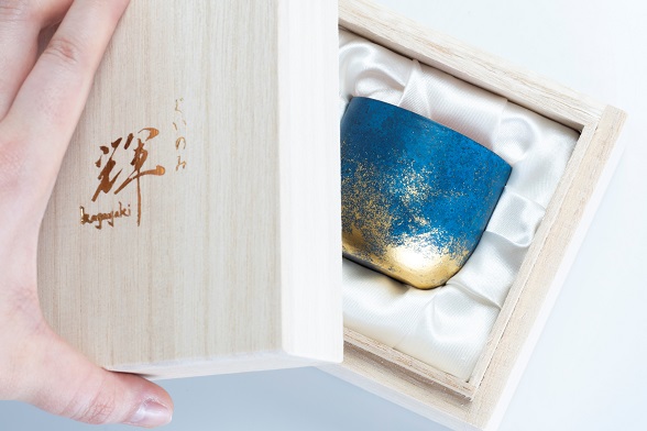 モメンタムファクトリー・Orii × 箔座」コラボレーション第2弾「ぐい呑