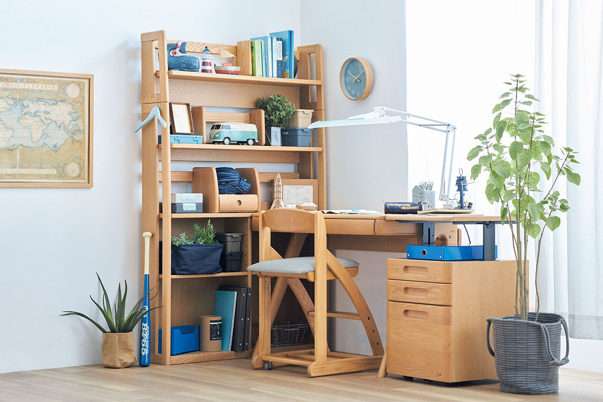 天板を拡張できる多機能モデル｜No.32デスク｜学習デスク｜製品一覧