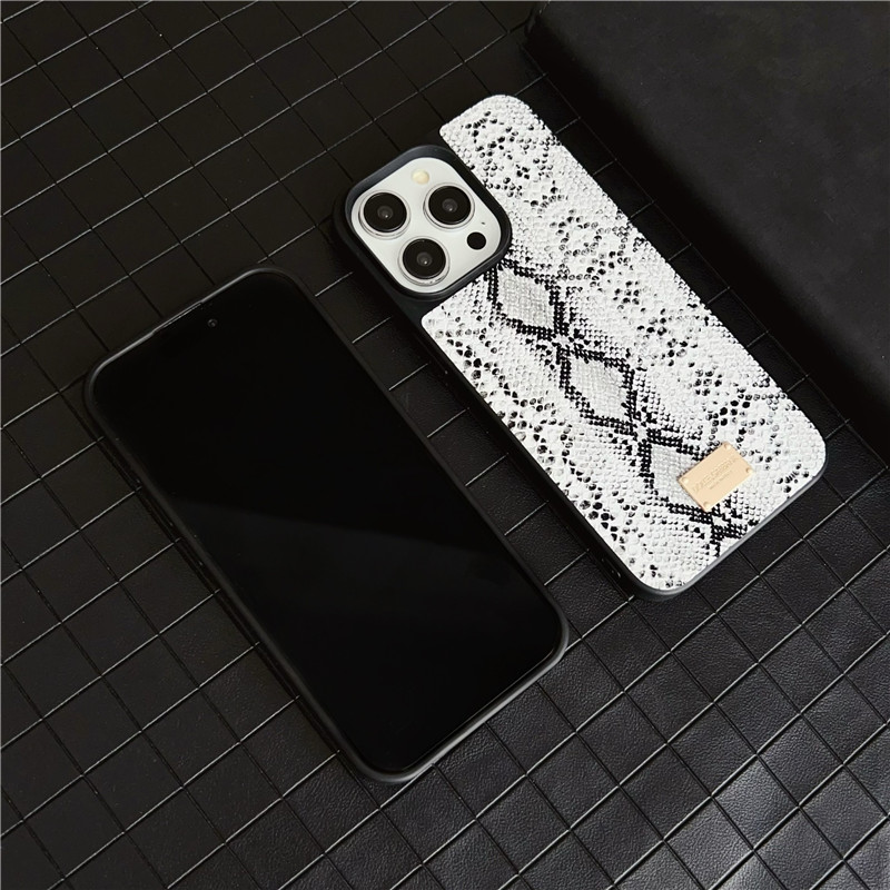 ドルチェ & ガッバーナ iphone16/16pro ケース 蛇柄 iphone15/15plus