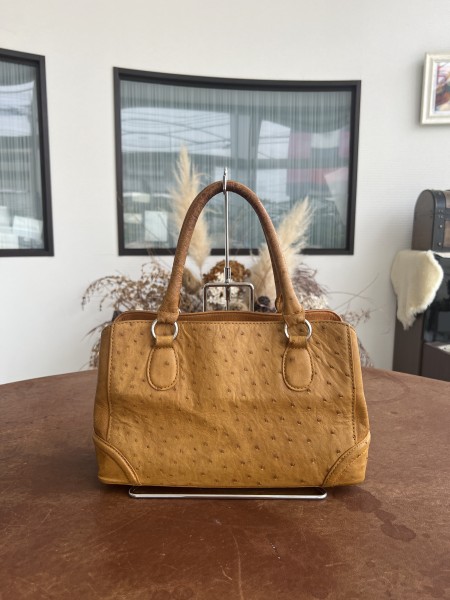 Hanakoya事例集 詳細：オーストリッチバック：その他：レザーバックの