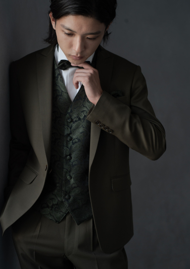 カーキグリーンタキシード｜結婚式の新郎衣装レンタル【阪急