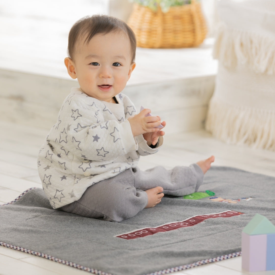 ファミリア×阪急電車 ブランケット