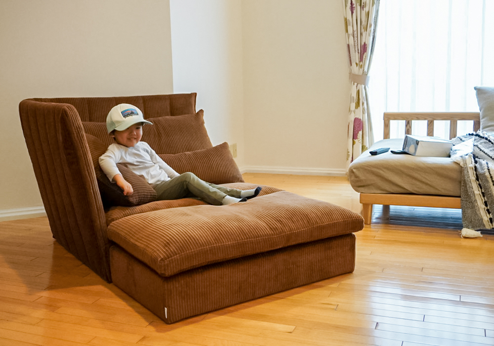 気持ち良すぎて眠りたくなる、一人掛けのご褒美ソファ。 – ローソファ