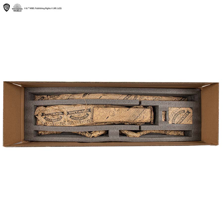 ハリー・ポッター』【プロップレプリカ】1/1スケール ファイアボルト