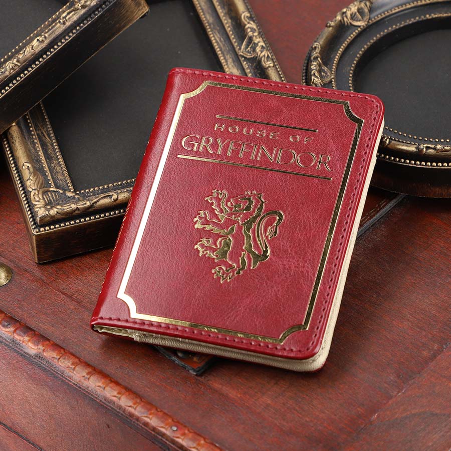 ハリー・ポッター 寮生シリーズ グリフィンドール ブック型パスケース
