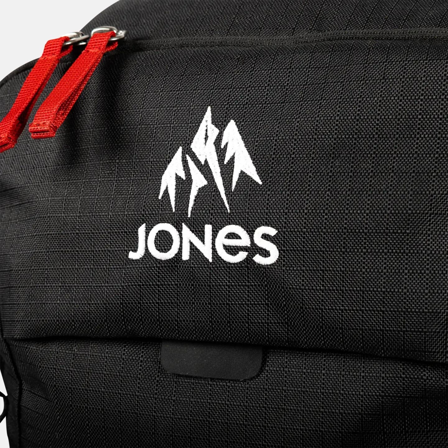 Further 25L | Jones Snowboards 公式