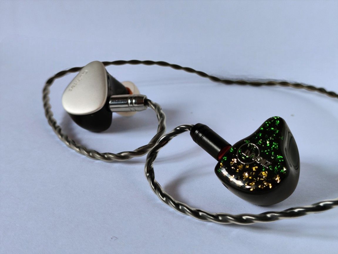 ZiiGaat x HBB ARCADIA REVIEW – Smooth with a Powerful Bass – The