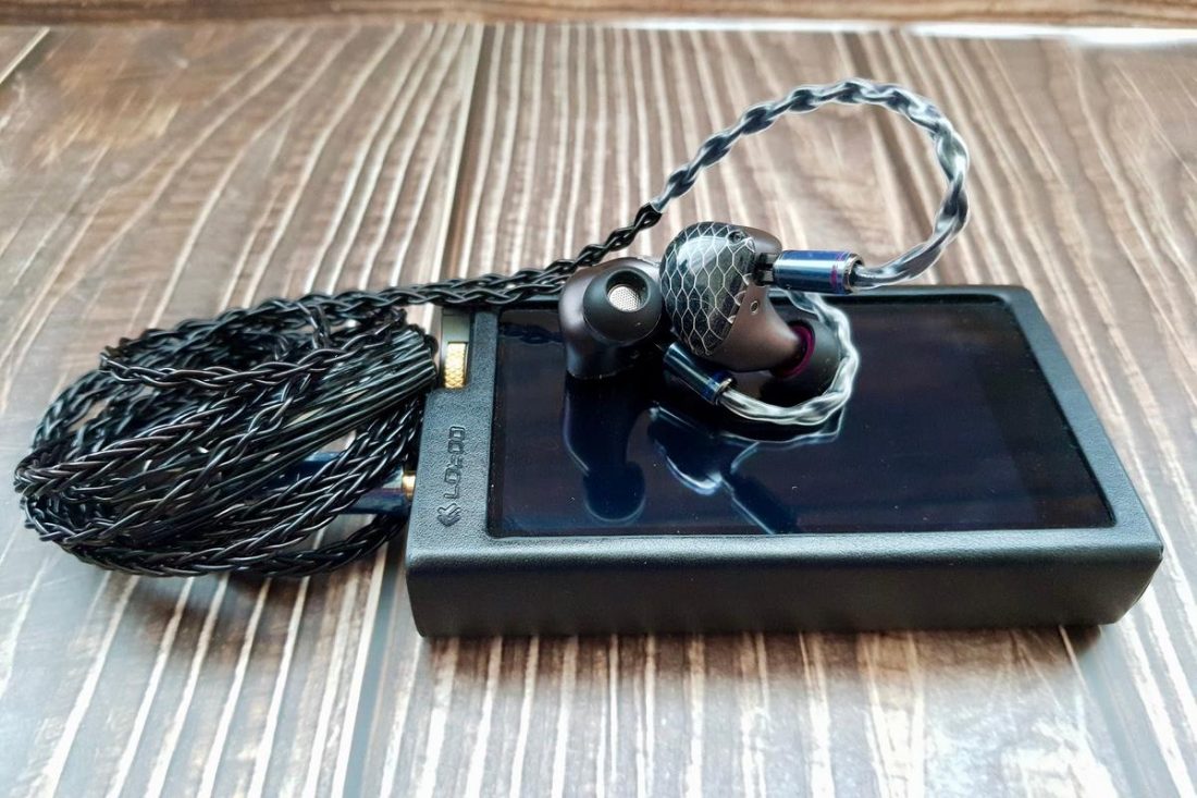 Review: Noble Zephyr - Refreshing as a Breeze | Headphonesty