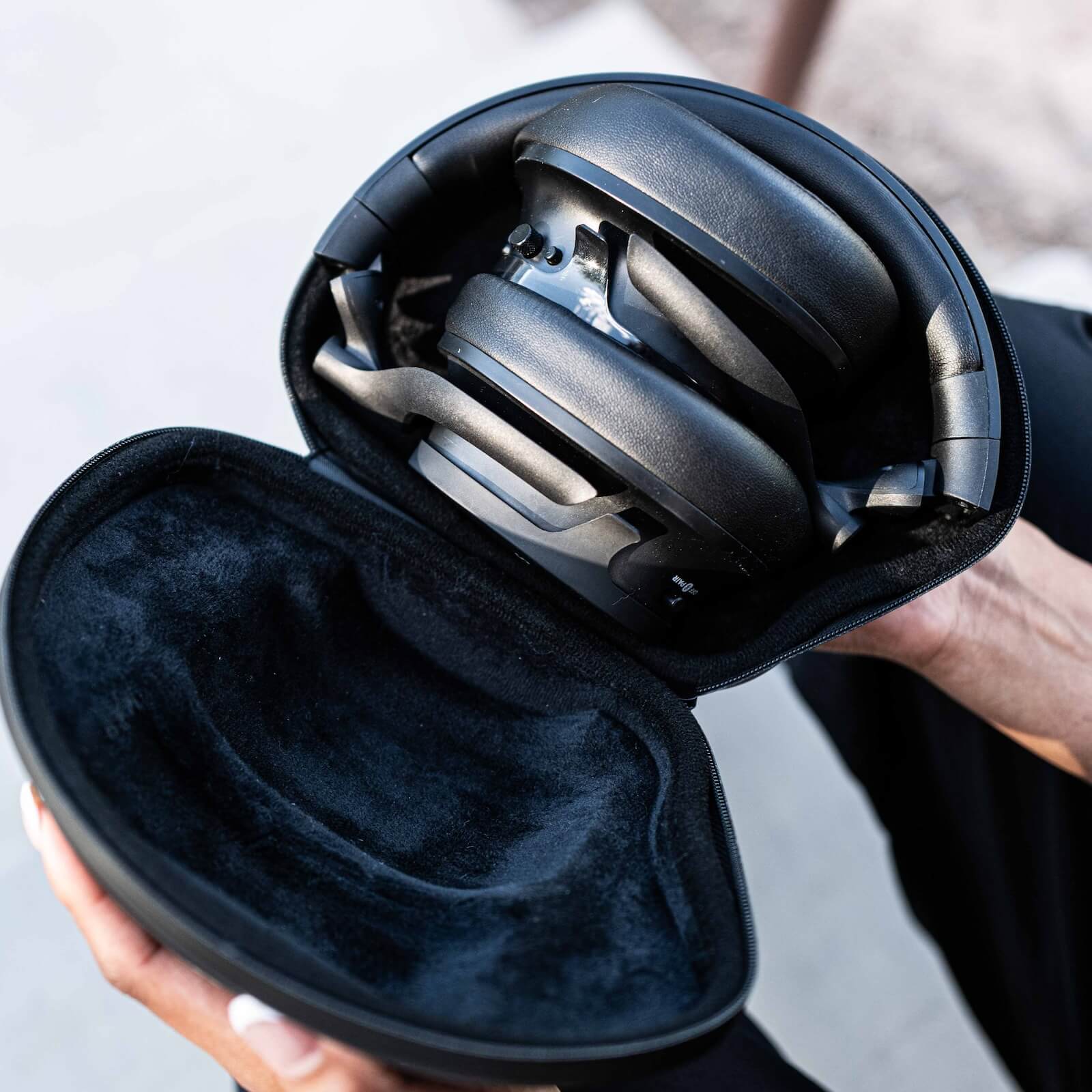 Heavys H1H Headphones - Built for Rock and Heavy Music Fans. Noise