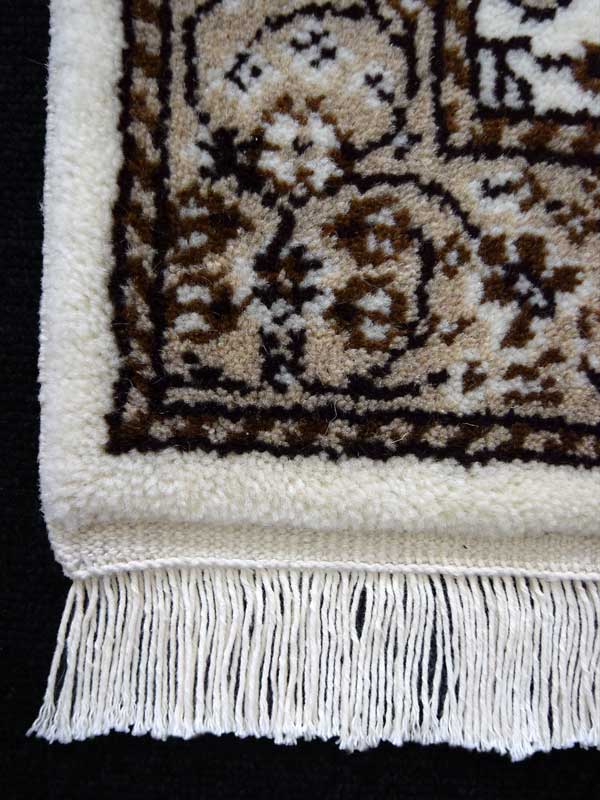 カイセリ産ウール絨毯 マットサイズ