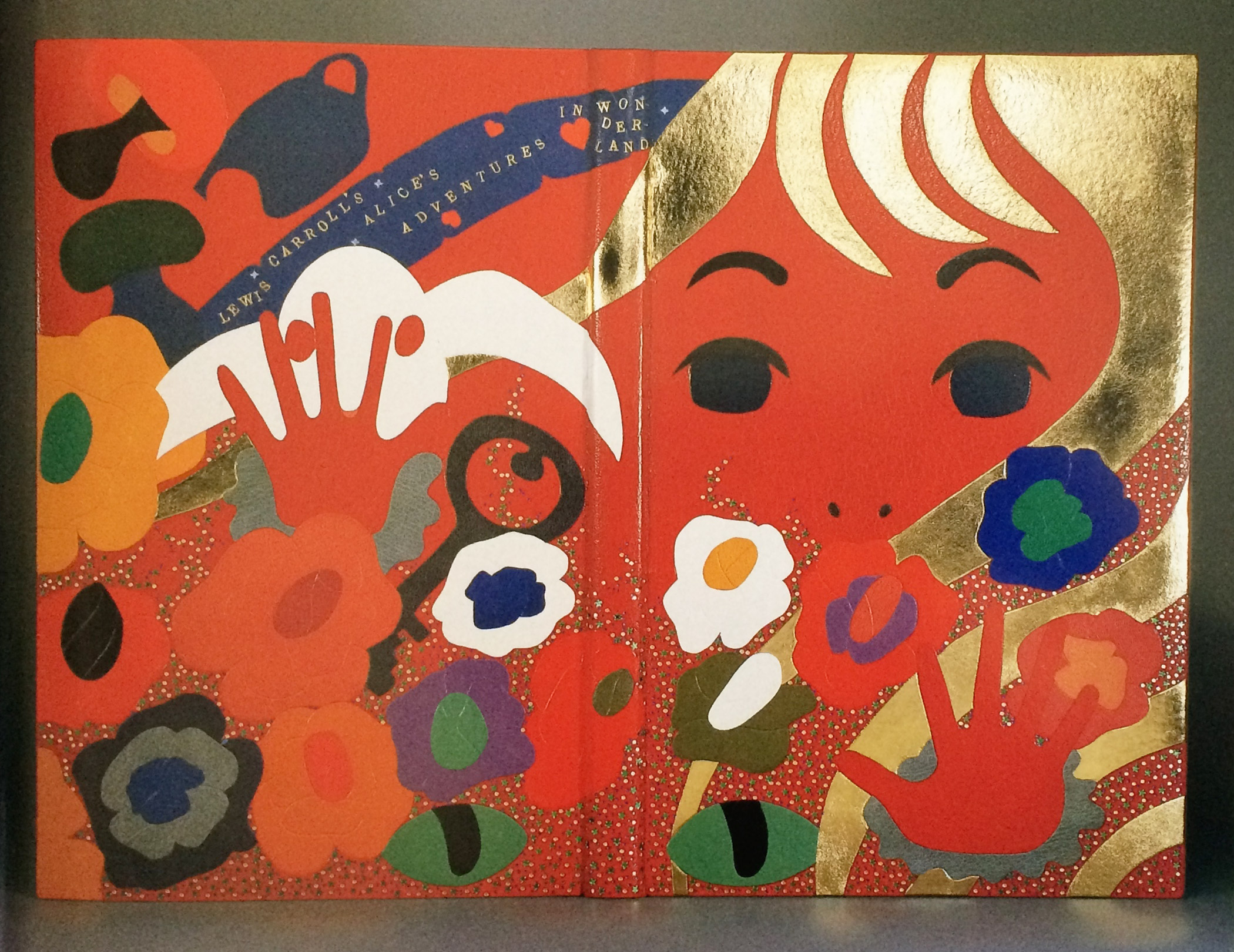 Bookbinder of the Month: Tini Miura – Flash of the Hand