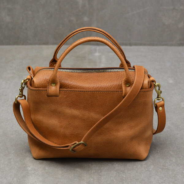 トートとしても使える2wayショルダーバッグ / 革鞄のHERZ(ヘルツ)公式通販