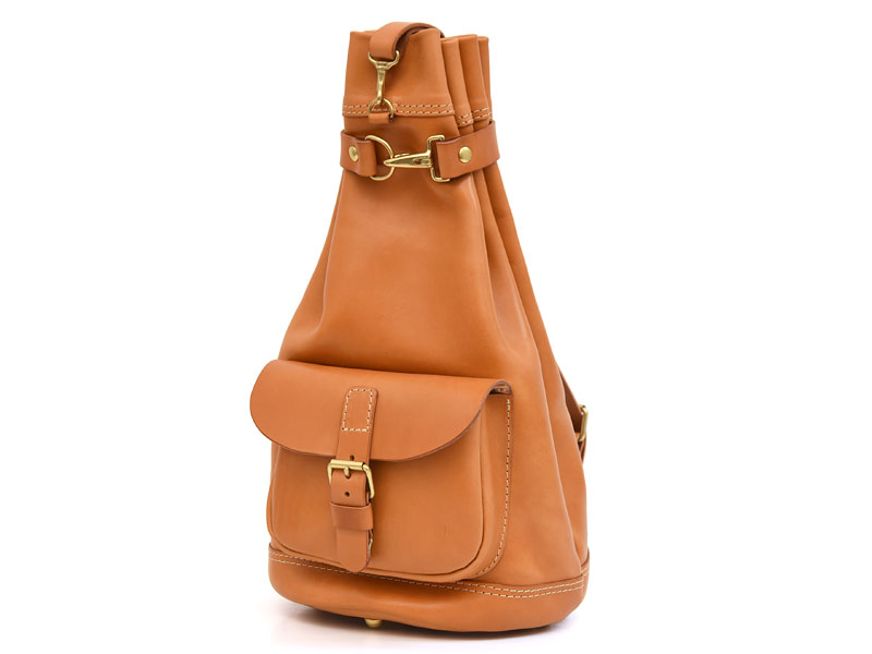 ハードレザーで仕上げたメンズ向け本格派のボンサック / 革鞄のHERZ