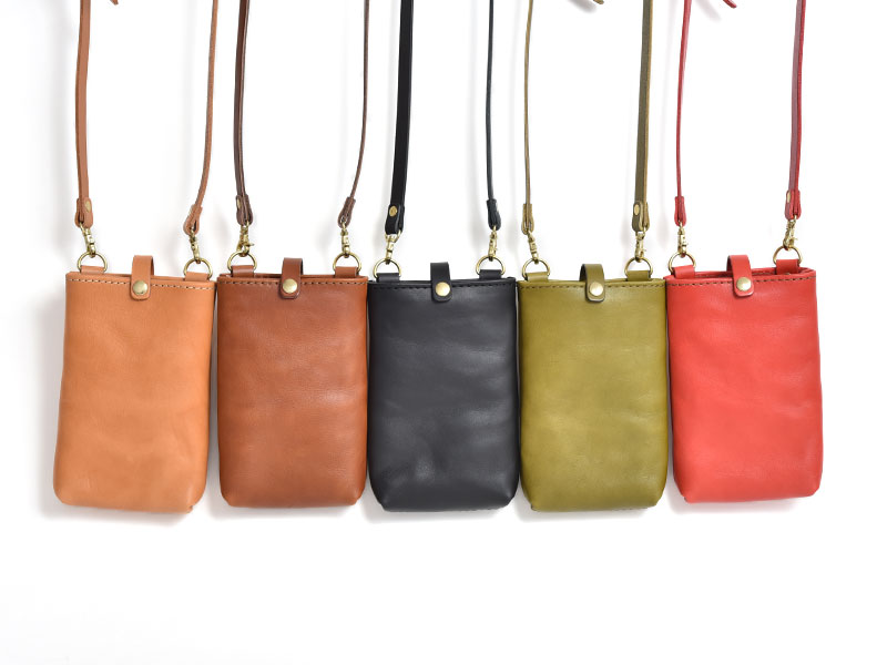 スマホショルダー(スマホポーチ)としてもベルトポーチとしても使える