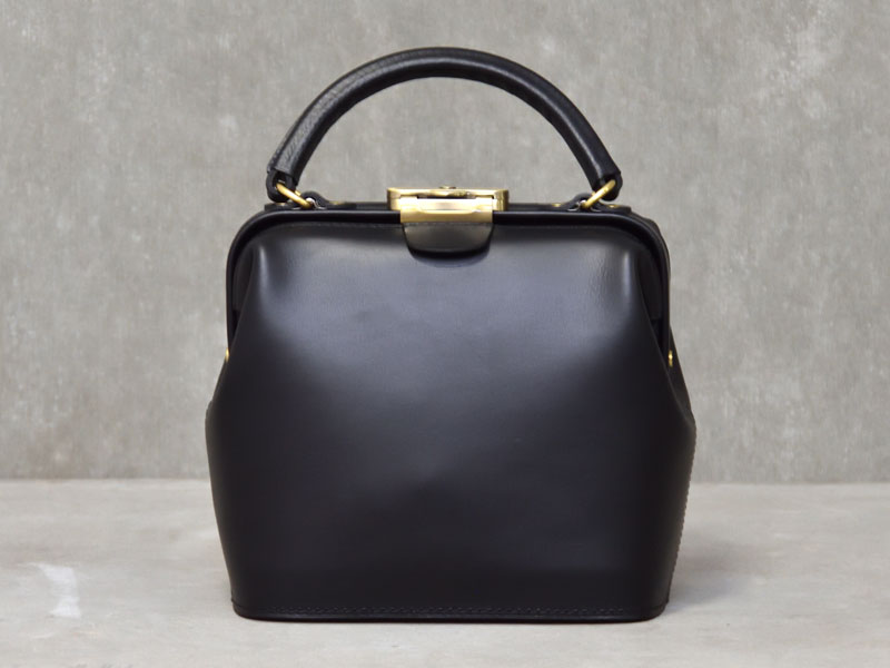 2wayで使えるきれいめレディースショルダーバッグ / 革鞄のHERZ(ヘルツ