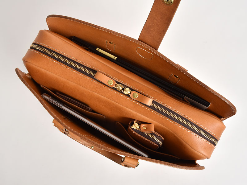 メンズ・レディース問わずにおすすめのラップフラップ2wayビジネス