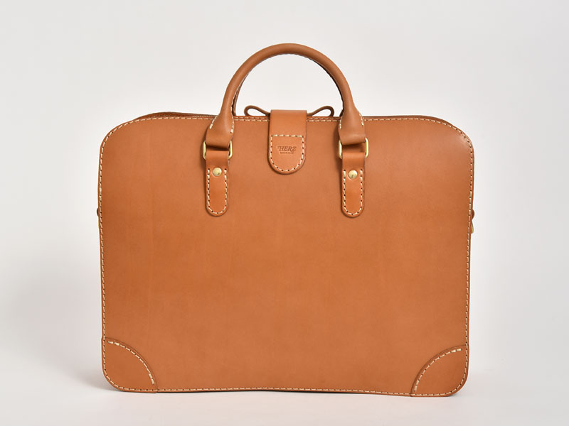 メンズ・レディース問わずにおすすめのラップフラップ2wayビジネス