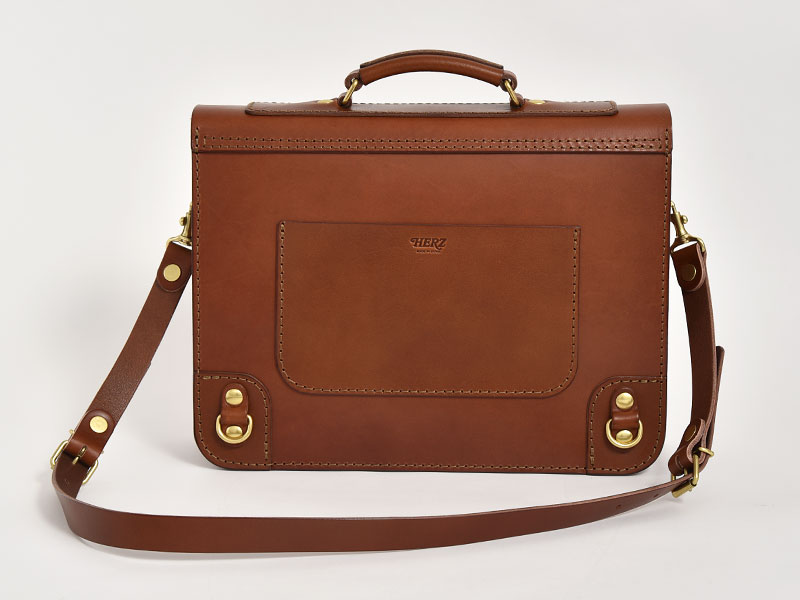 スーツスタイルにも合う本革のハードレザー3wayビジネスバッグ / 革鞄