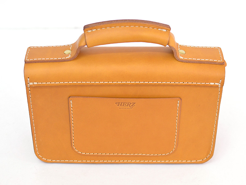 使いやすい丸大おこし留めの2wayミニバッグ / 革鞄のHERZ(ヘルツ)公式通販