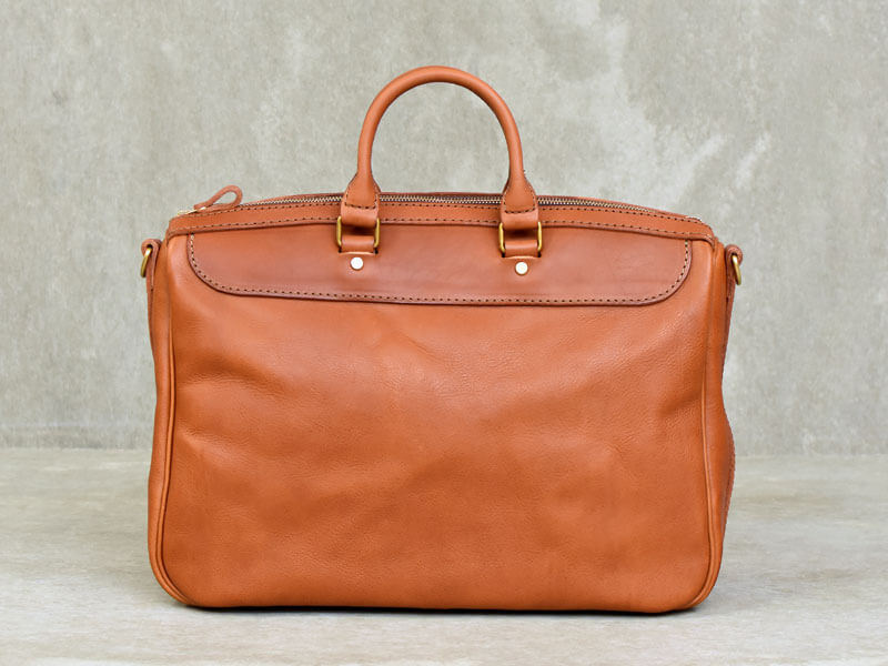 カジュアルにもおすすめの2wayビジネスバッグ / 革鞄のHERZ(ヘルツ