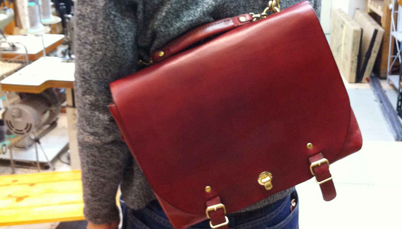 博多工房作り手：木村愛用「ナレッジバッグの3wayタイプ」｜革鞄・革