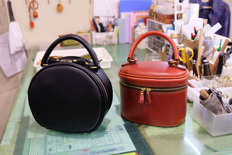 セリニバッグばくたん！！｜革鞄・革小物のHERZ公式通販