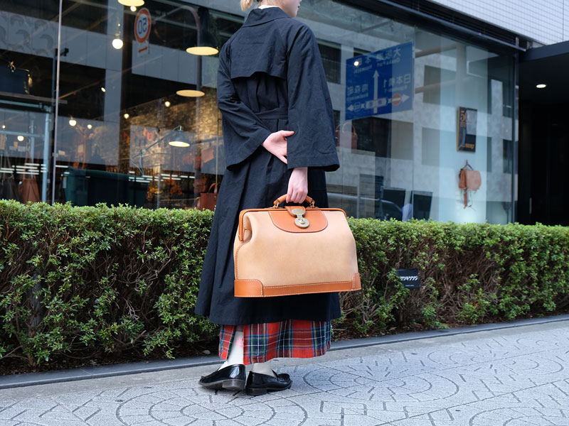 HERZ 50周年記念鞄 チンクワンタ ボストンバッグ 「グランボッカ