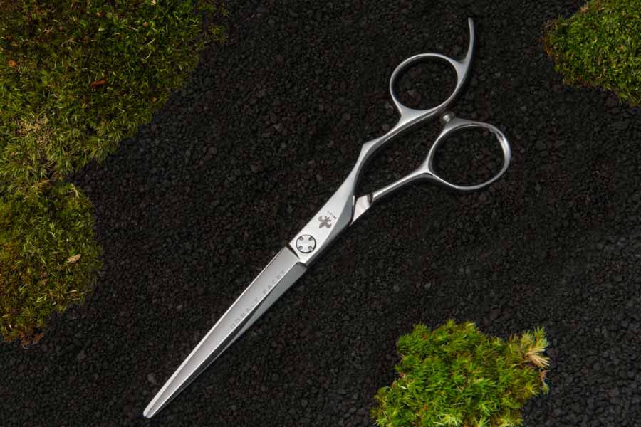 HIEN -飛燕- COBALT FACET コバルト ファセット 剣刃 シザー｜美容