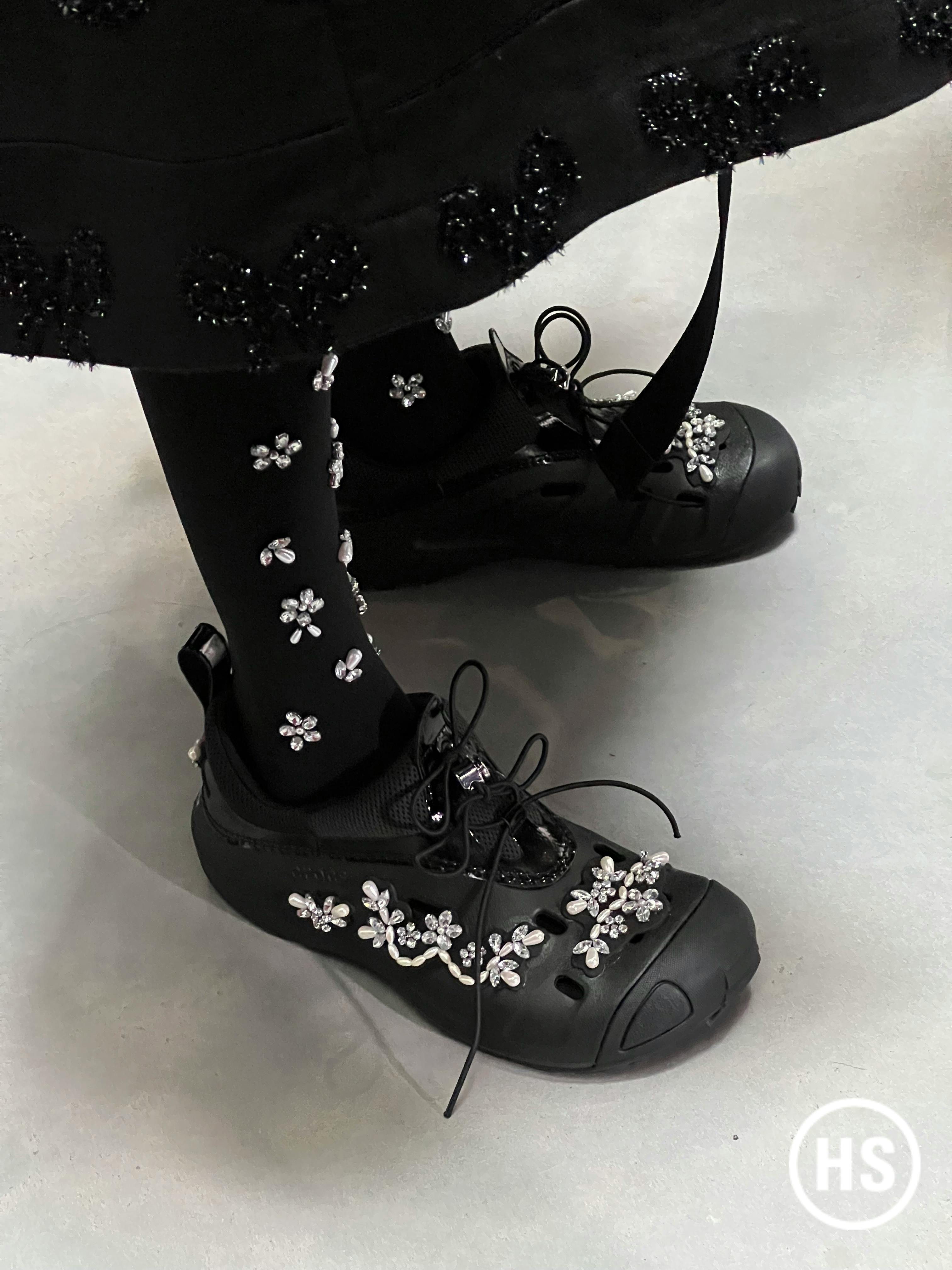 Simone Rocha Debuts Pearly Crocs Collab for SS24