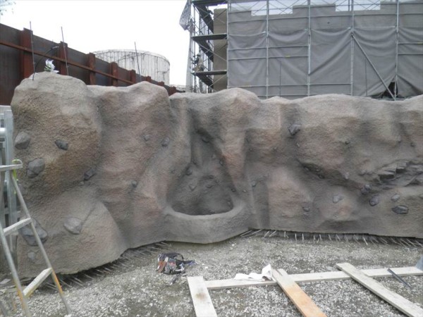 擬岩・擬木の施工事例 | 立体造形・装飾などのプロ集団 ヒグチ工芸