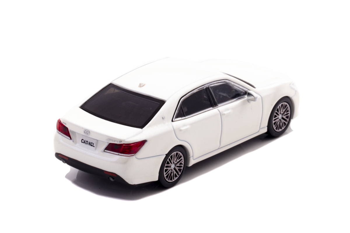 1/64 トヨタ クラウン アスリート S 2015 White Pearl Crystal Shine