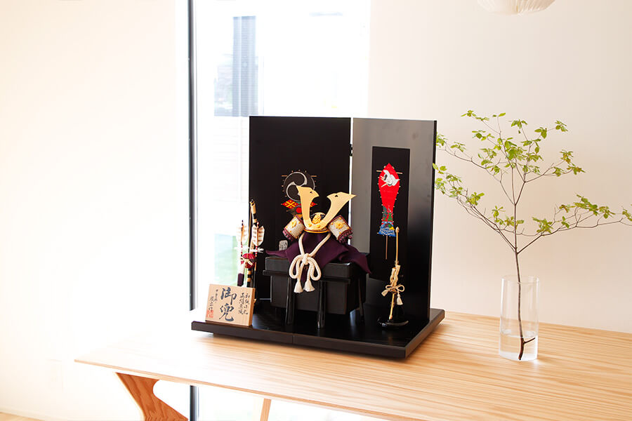 人気の五月人形のひととえ｜和紙小札之兜｜凧太鼓屏風飾り台セット