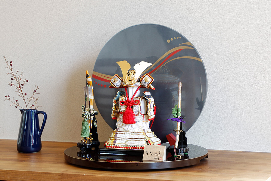 コンパクトな五月人形のひととえ｜煌｜風雅青銀