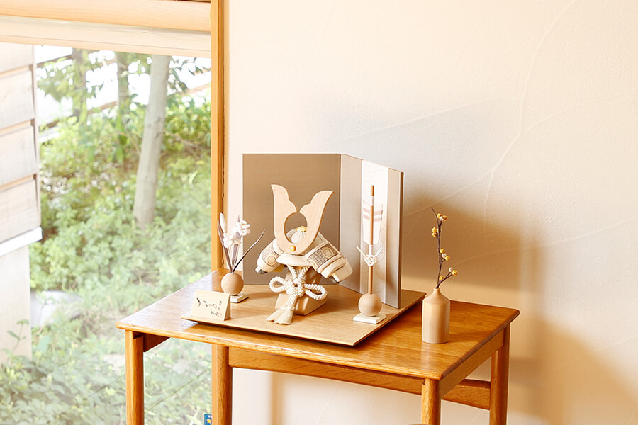 五月人形 木目込み兜 - 鳳 - ほう - 七宝薄桜｜ コンパクトでおしゃれ