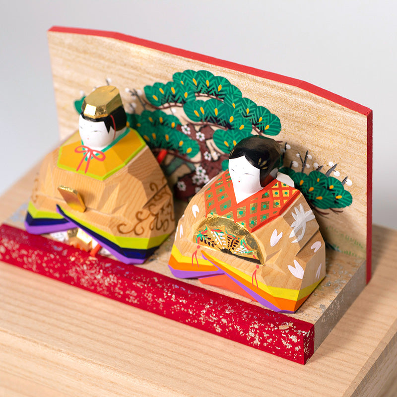 内裏雛（中） 神泉作 – 奈良一刀彫 誠美堂