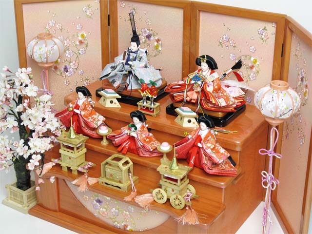 桜柄友禅衣装のひな人形の桜御殿飾りの通販～選ばれるお店の雛人形
