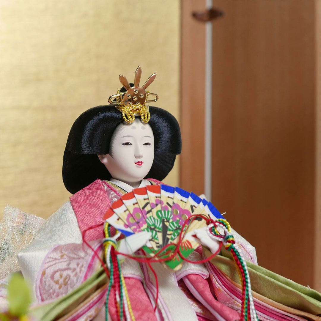 白ピンク桜柄刺繍衣装雛人形丸紋花刺繍金屏風収納飾りの通販～選ばれる