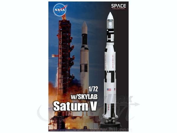 1/72 サターンV型ロケット w/スカイラブ (完成品) | HLJ.co.jp