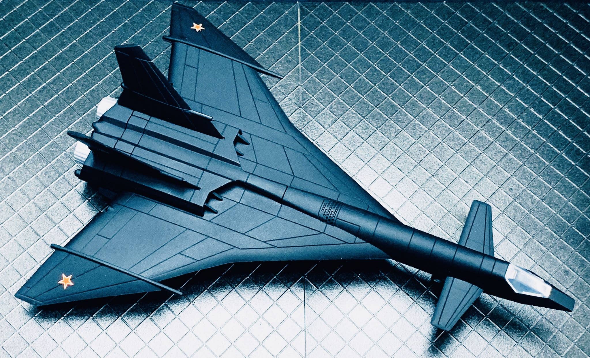 MiG-31 Firefox Plastic Kit | HLJ.com