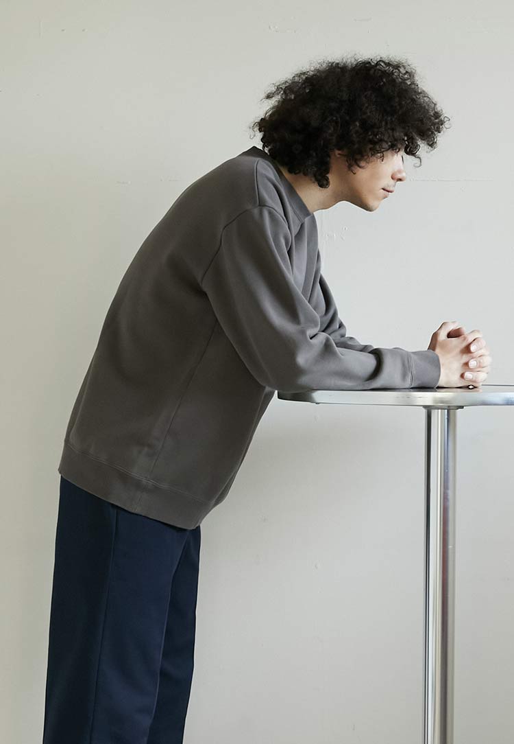 NAVY BLUE TRAINING SWEAT | BLUE BLUE | ブルーブルー | HOLLYWOOD