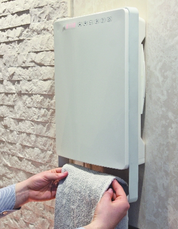 脱衣所用ファンヒーター（壁取付） | 電気暖房器 | 株式会社インター