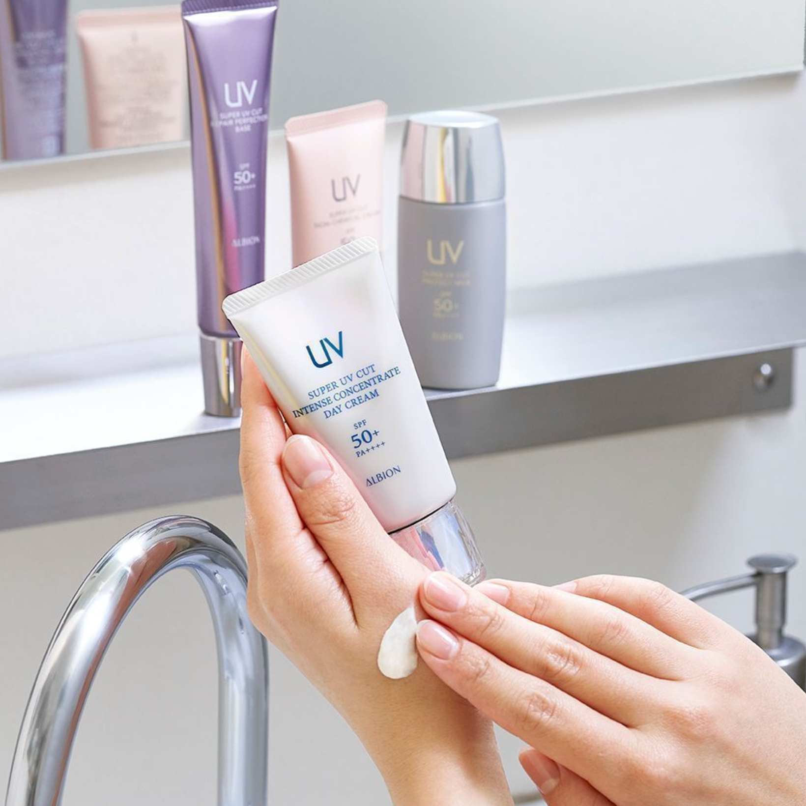 ALBION Super UV Cut Intense Concentrate Day Cream SPF50+ PA++++ 奥