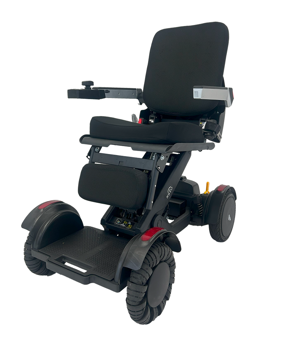 EMC-MR4/M4｜電動車いす｜製品紹介 | 株式会社今仙技術研究所