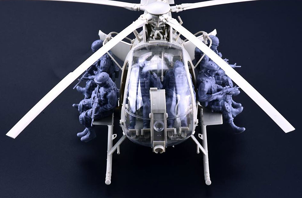 キティホーク AH-6J/MH-6J リトルバード w/フィギュア 6体 1/35