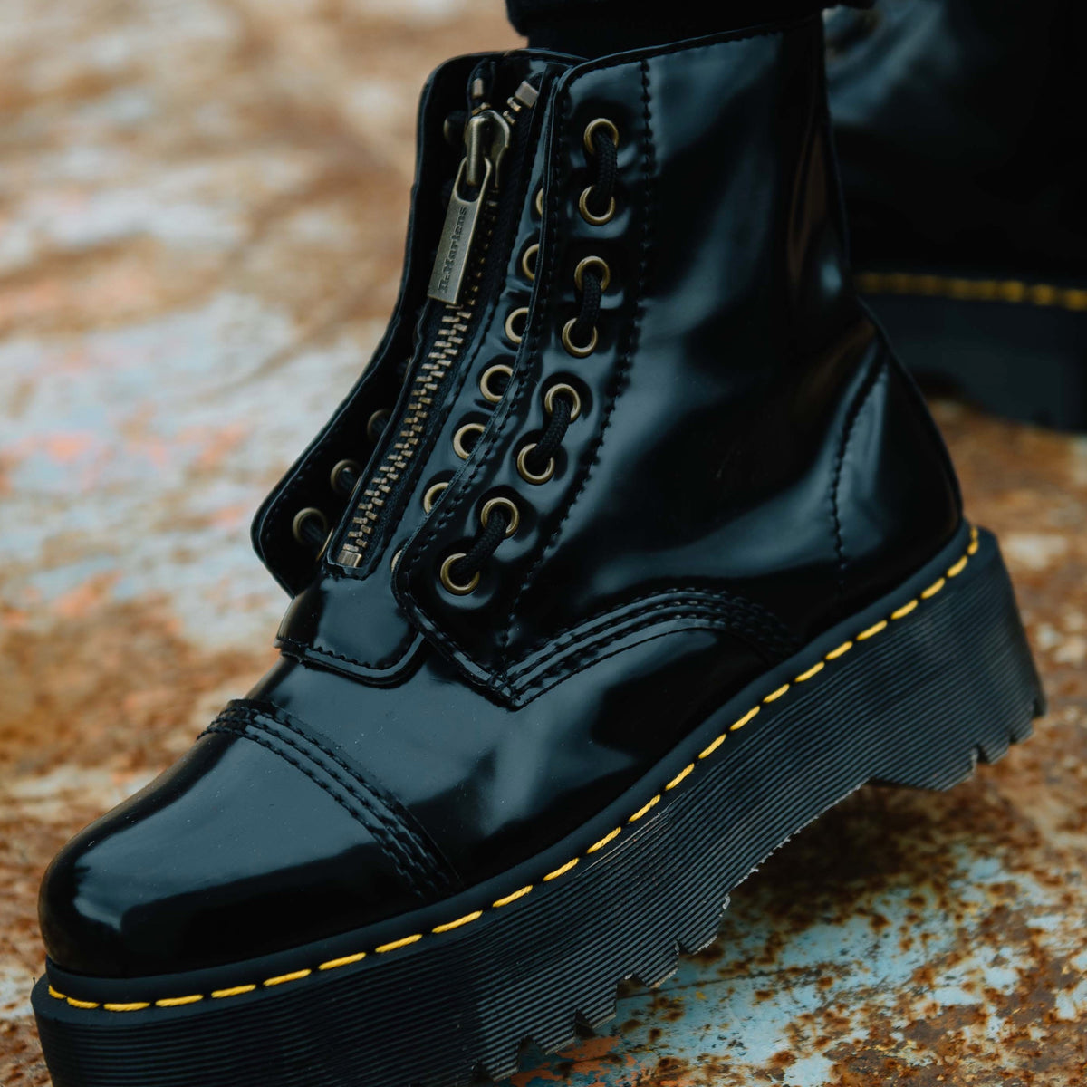 Dr. Martens - Vegan Sinclair Black Oxford - Girl Schuhe | Impericon