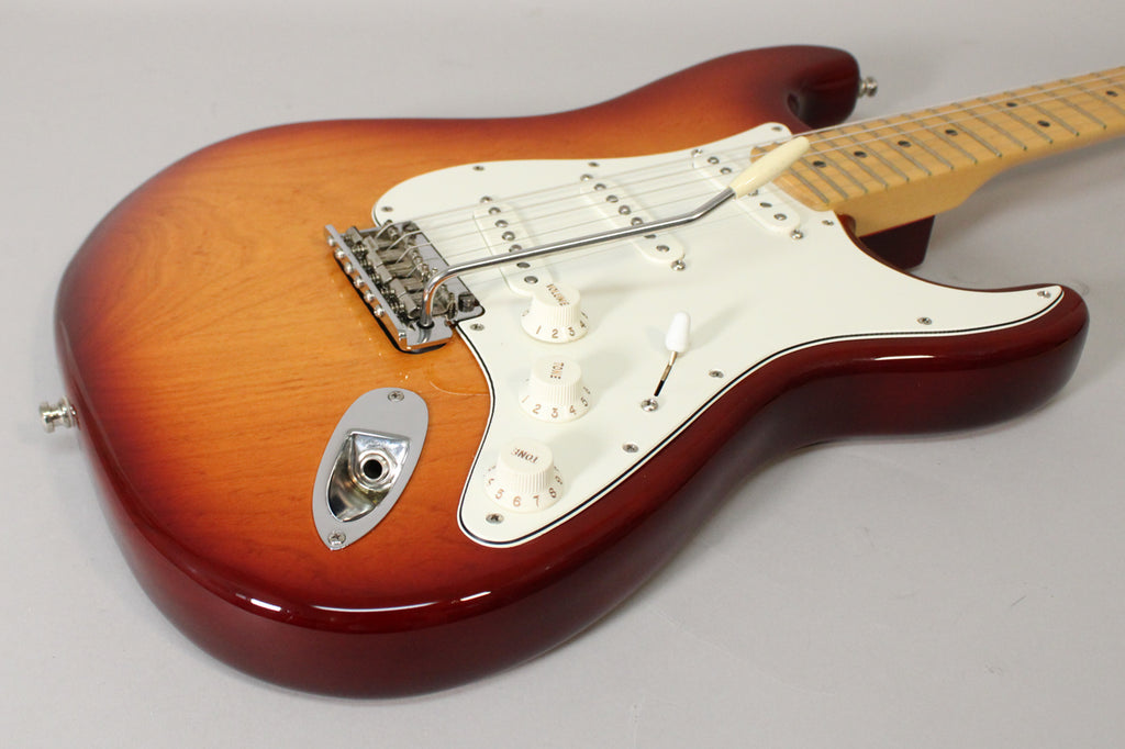 2010 Fender Standard Stratocaster Sienna Burst w/OHSC – Imperial