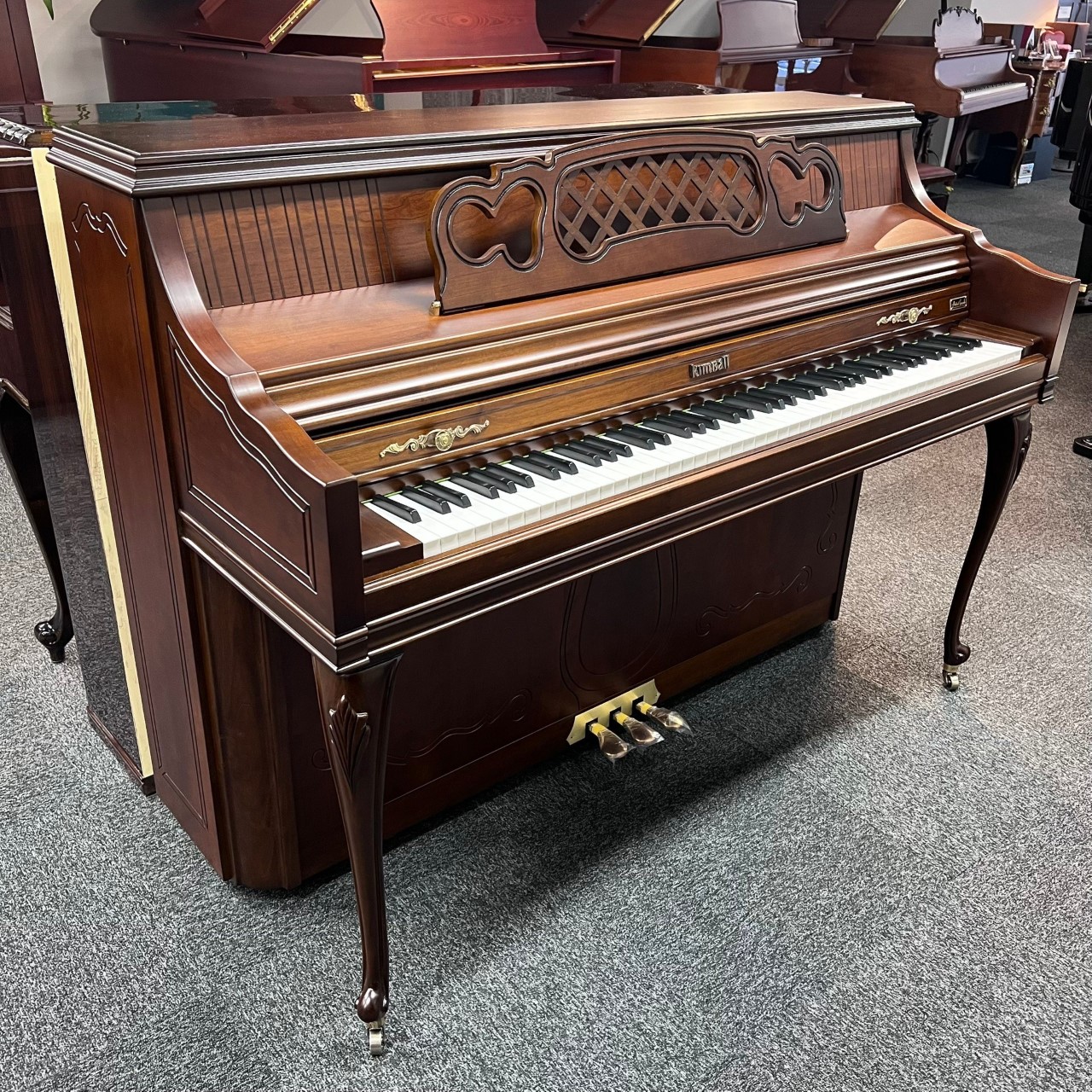 展示中ピアノ一覧｜輸入ピアノ.com／株式会社カモシタピアノ｜新品