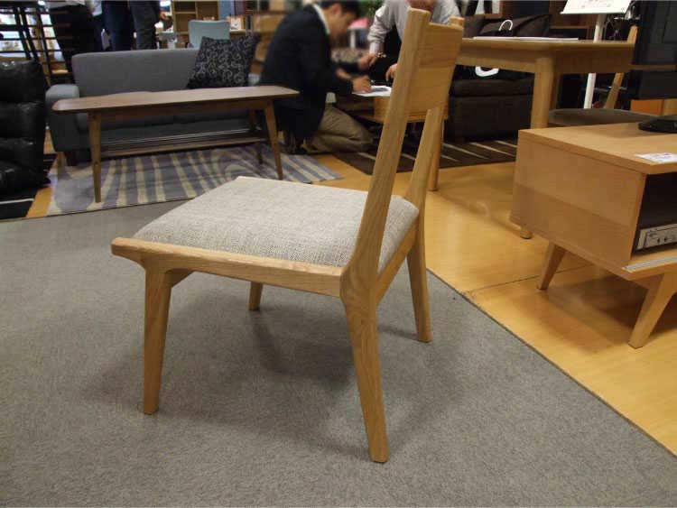 座面が低い布製ダイニングチェア｜高さ37cmロータイプ・CH-1332