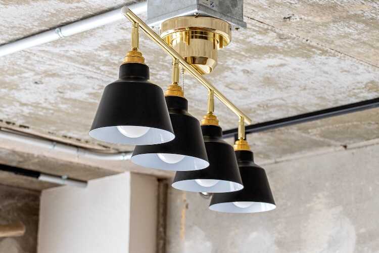 roanokeロアノーク 5灯ブラックシーリングライト スポットライト