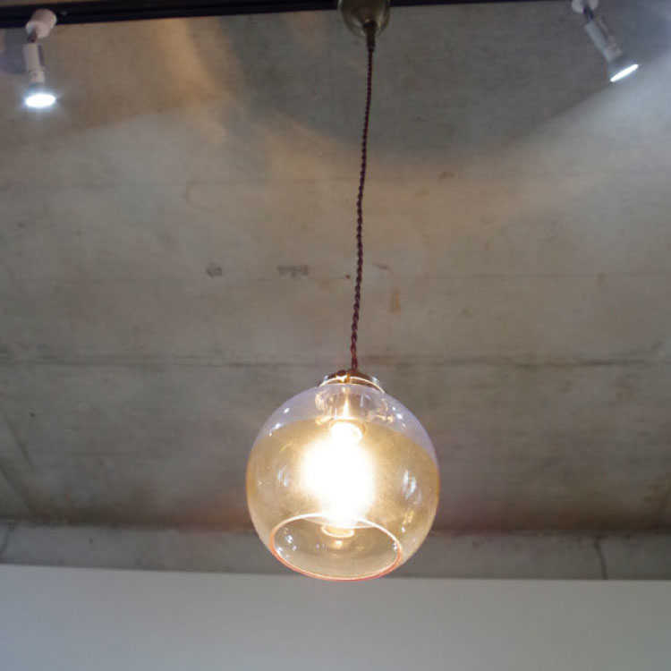 LT-3320 ツートンカラーガラス・1灯ペンダントライト（LED対応）